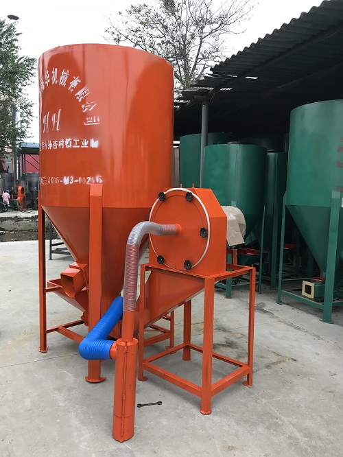 小型飼料粉碎機、制粒機在飼料生產(chǎn)中的關(guān)鍵功能與價值